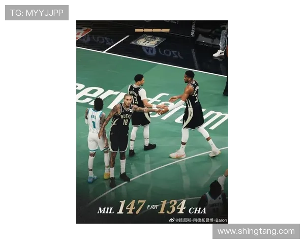 字母哥首节表现低迷未能得分却贡献助攻和防守表现引发关注